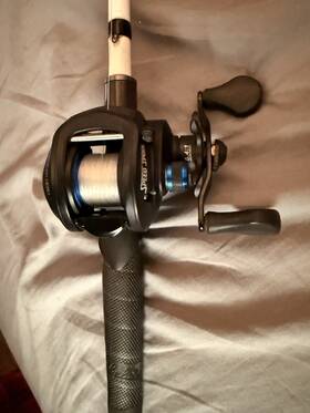 Lews Ahc66mh3 Abu Garcia American Hero 6ft6 Inch Mh Fast Baitcast Combo Right 6.4 1 15lb