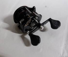 Bb-1le Lews Lew Childre Speed Spool Baitcasting Reel With Original Box And Paperwork