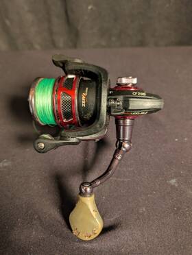 Cf200g2c Lews Carbon Fire Spinning Reel - Model Cf200 With Fresh 20lb Braid. C200 Size