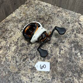 Tlc1sh Lews Tournament Laser Classic Rh Baitcasting Reel 10bb 7.5 1 Parts Read
