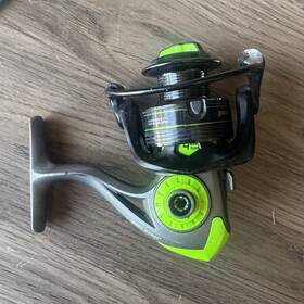 Xshs200 Lews Hypersonic Speed Spin 2000 Spinning Reel 5.1 1 15lb 4bb 8/140
