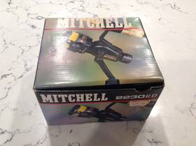 2230rd Mitchell Vtg Reel Box Japan Only