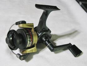 410ul Mitchell Ultra Light Spinning Reel Bb R/l 165yds/6lb Graphite - Euc
