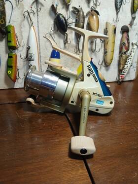 Rtfr50 Mitchell Flats Runner Spinning Reel With Full Control Drag Brake Trigger
