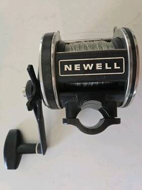 533-5.5 Newell 533-5-5 Graphite Ball Bearing Conventional Fishing Reel Jigging Trolling