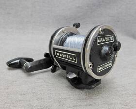 C229-5 Newell Graphite Fishing Reel Model Clean With Line And Works Great Used Usa