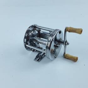 City-1610 Ocean City Vintage 1610 Baitcasting Bait Castingfishing Reel