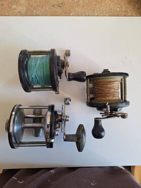 2048 Ocean City Penn Pflueger Lot Of 3 Vintage Bait Casting Fishing Reels Usa - Spins Well
