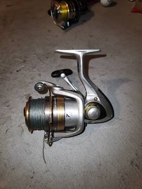 Afb-40b Okuma Av4000 Avenger Spinning Fishing Reel Made In Japan Size 4000