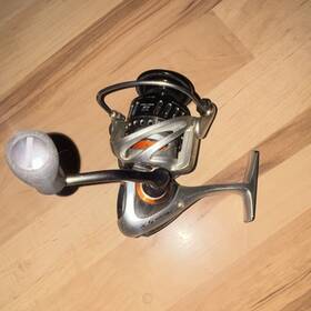 Hs-40 Okuma Helios Sx Spinning Reel 40 Size 5.0 1 Silver Orange Black Metal