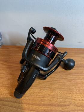 Penn 031324280588 Fierce Iv 8000 Broken Parts Only