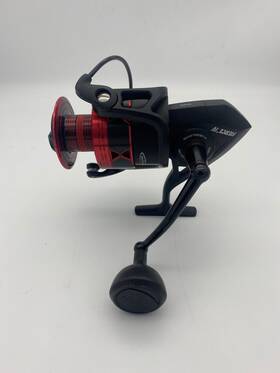 1505218 Penn Fierce Iii 8000 Spinning Reel - Black/red