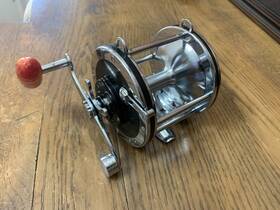 30-113 Penn Senator 113 4/0 Saltwater Reel Vg