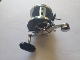 505hs Penn 506hs Jigmaster Narrow Spool Baitcasting Reel