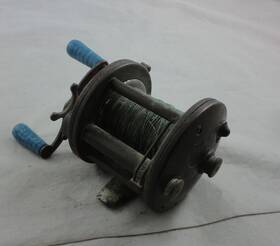 Tra5256 Penn Peer Vintage No. 109 Fishing Reel With Line