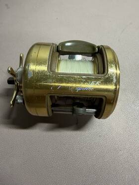 2-6bb Pflueger Gold Sp Supreme Round Baitcasting Reel 6 Ball Bearings 5.2 1
