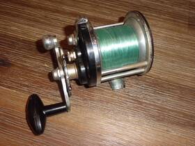 2075 Pflueger Vintage Temco Casting Reel Made In Usa