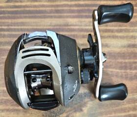Dbl10xt Pinnacle Inch Deadbolt Limited 9 Bearing Baitcasting Reel