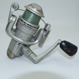 Yac30 Pinnacle Accent Cr Spinning Fishing Reel Silver 5.5 1 Ratio Ball Bearing