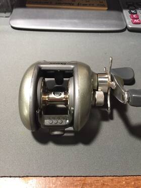 E600 Quantum 032784516743 Energy Ti Titanium Bonded Design Bait Cast Reel With Box Etc