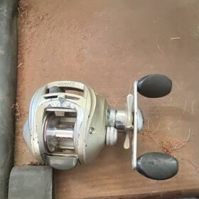 Quantum Kt100spt-h9 Kinetic Baitcast Reel Rh 6.2 1 10bb 15.2lb Silver