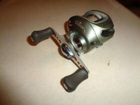 Sga600cx-a7 Quantum Shaw Grigsby Baitcasting Fishing Reel 6 Bearings Rh