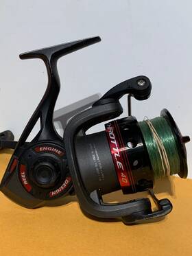 Zs4470 Quantum Throttle 40 Th40 Spinning Reel