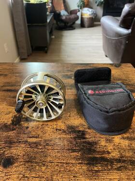 5-5509r9102102 Redington Grande 9/10/11 Champagne Fly Reel