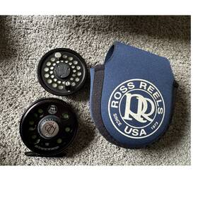 Cla-3 Ross Reels Cimmaron 2 Fly Reel Size Black With Spare Spool And Neoprene Case