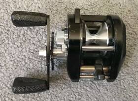 Vmag-4 Ryobi Vintage V-mag 4 Baitcasting Fishing Reel Black Magnetic Cast Control