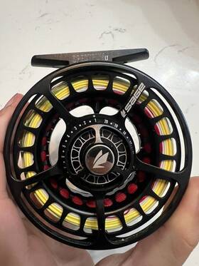 3243200r5605 Sage Fly Fishing - Spectrum Reel Black 4/5