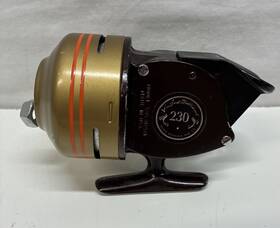 535.312581 Sears Roebuck Ted Williams 230 Closed Face Spinning Casting Reel
