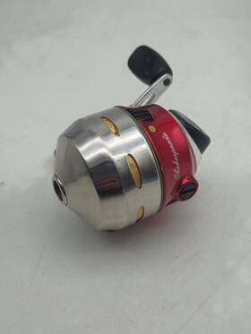 1150130 Shakespeare Synergy Synsteel 10 Spincast Reel 3.8 1 Gear Ratio Red