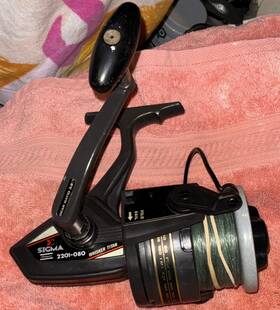 2201-080 Shakespeare Sigma Whisker Titan Spinning Reel 080 3.8 1 3bb Black/silv