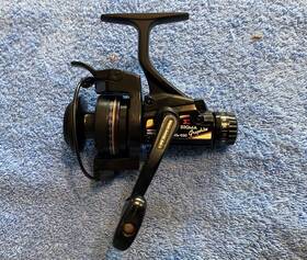 2400b-030 Shakespeare Vintage Sigma Carbon Graphite 2400b-00 Spinning Reel