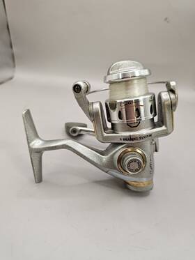 4535r Shakespeare Catera Light Action Fishing Spinning Reel New