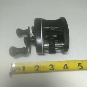8100g Shakespeare Fishing Reel Japan Model The Boss Baitcaster Level Wind Works