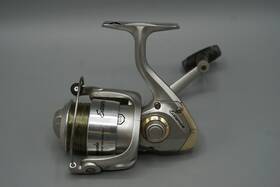 Ex2000 Shakespeare Excursion Spinning Reel 4 Bearings 5.2 1 Gear Ratio