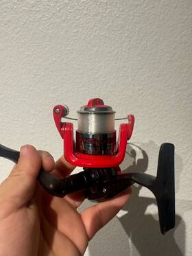 Rvrsp30 Shakespeare Reverb Red Spinning Reel