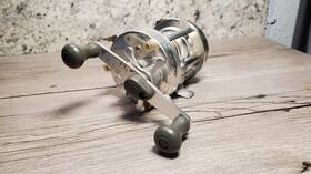 Skp2000s Shakespeare Skp200s Baitcast Bait Cast Reel