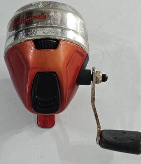 Usk10 Shakespeare Spin Cast Fishing Reel
