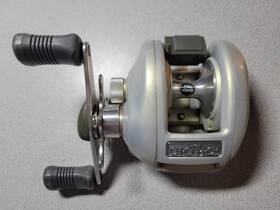 Ch-100a Shimano 022255013413 - Bantam Chronarch 100 Bait Cast Reel Mint Condition