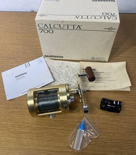 Ct-700 Shimano 022255021104 Calcutta 700 Gold Reel Made In Japan-very Nice Box