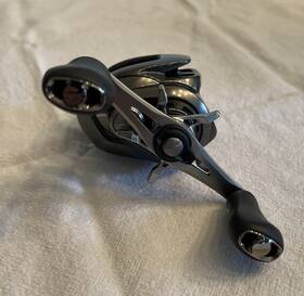 150xgb Shimano 022255238335 Metanium Mgl 8.1 1 Casting Reel