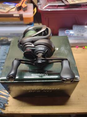 03757 Shimano Scorpion Bfs Xg Bait Reel