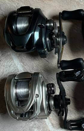 04399 Shimano 22 Aldebaran Bfs Hg Left Baitcasting Reel
