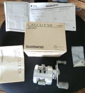 1-11-1999 Shimano Original 1st Gen Calcutta 200 R-h With Box 01-11-1999