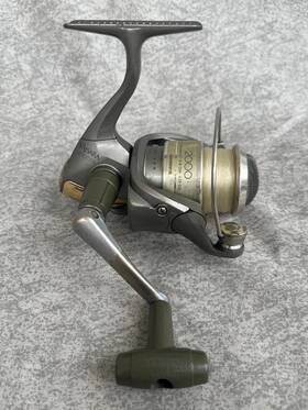 2000fa Shimano Sahara Spinning Reel Good Working Condition