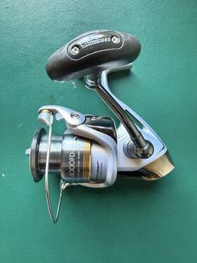 40000fd Shimano Sahara Spinning Reel Great Condition Box And Manual