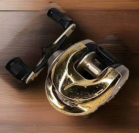 Cr-100d Shimano Crestfire Baitcast Reel
